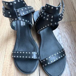 Steve Madden | Gila Studded Sandals